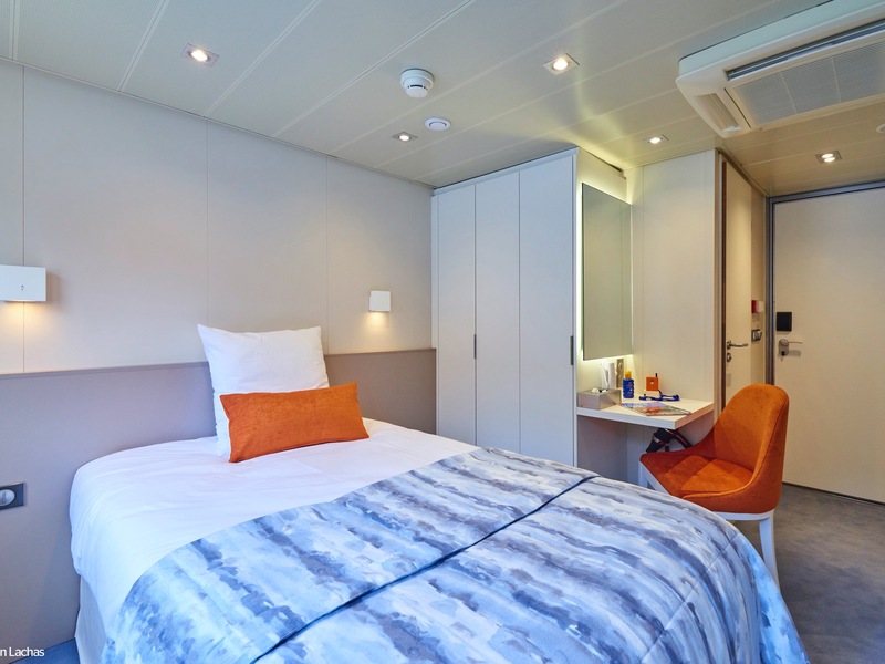 CAT. C - Main Deck 1 Single Bed